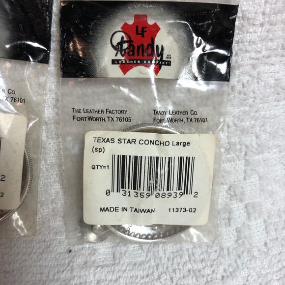 Tandy Leather Texas star concho large 1.5 inches with screw back set of 2 - Picture 4 of 4